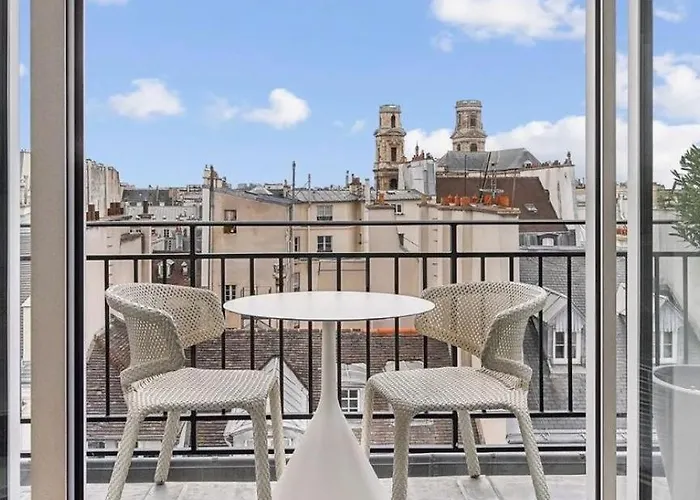 Amazing Apartment Eiffel Tower